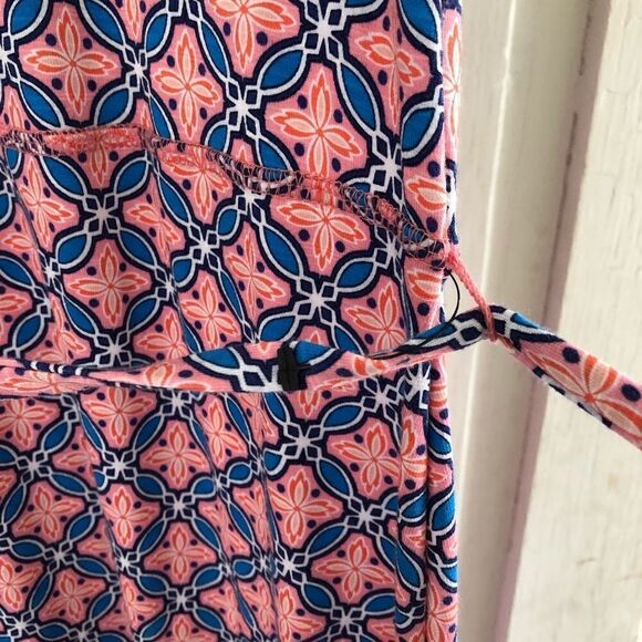 NEW ✨ T By Talbots Geo Print Belted Wrap Dress - Picture 6 of 8